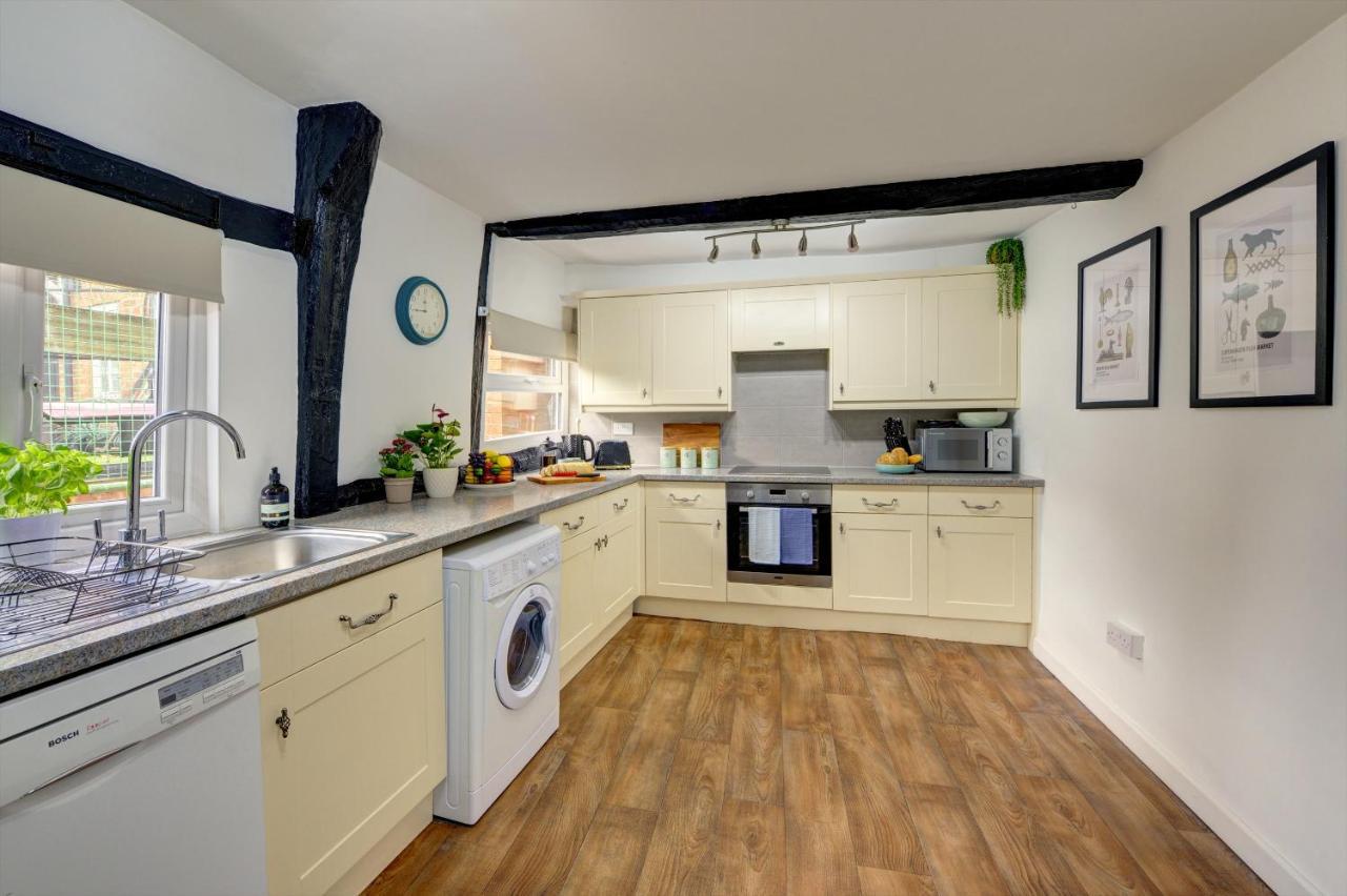 Loft Cottage By Spa Town Property - 2 Bed Tudor Retreat Near To Stratford-Upon-Avon, Warwick & Solihull Exteriör bild