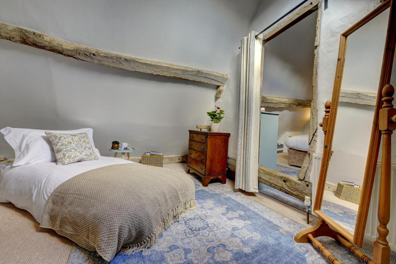 Loft Cottage By Spa Town Property - 2 Bed Tudor Retreat Near To Stratford-Upon-Avon, Warwick & Solihull Exteriör bild
