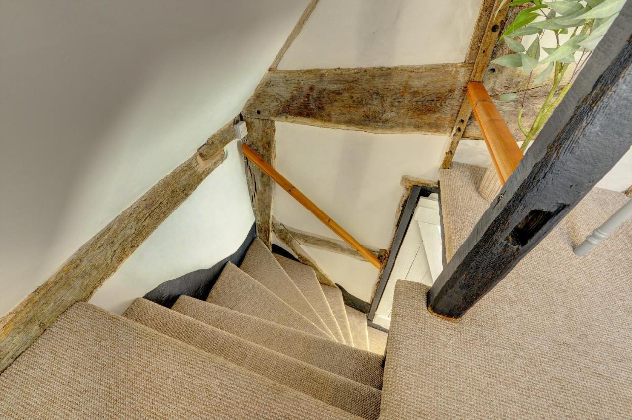 Loft Cottage By Spa Town Property - 2 Bed Tudor Retreat Near To Stratford-Upon-Avon, Warwick & Solihull Exteriör bild