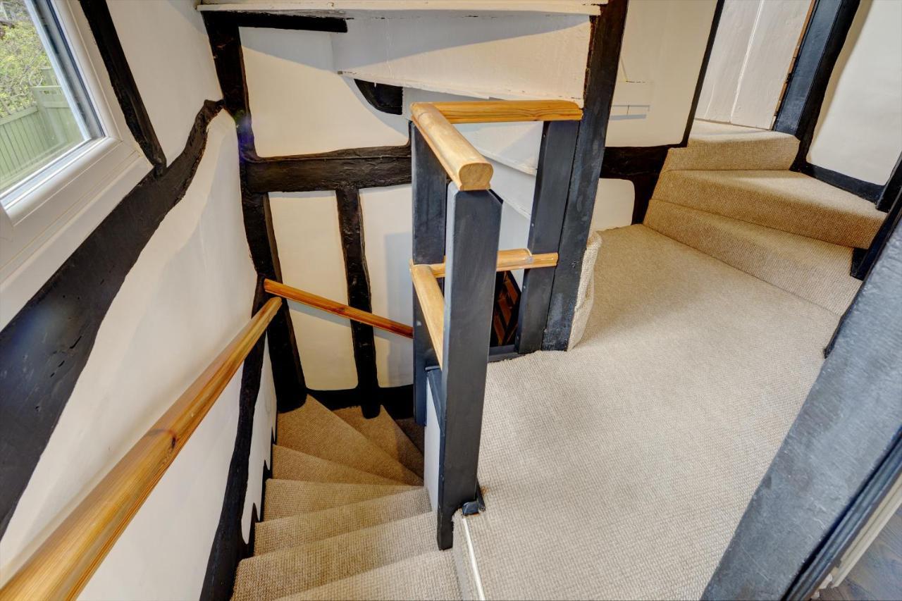 Loft Cottage By Spa Town Property - 2 Bed Tudor Retreat Near To Stratford-Upon-Avon, Warwick & Solihull Exteriör bild